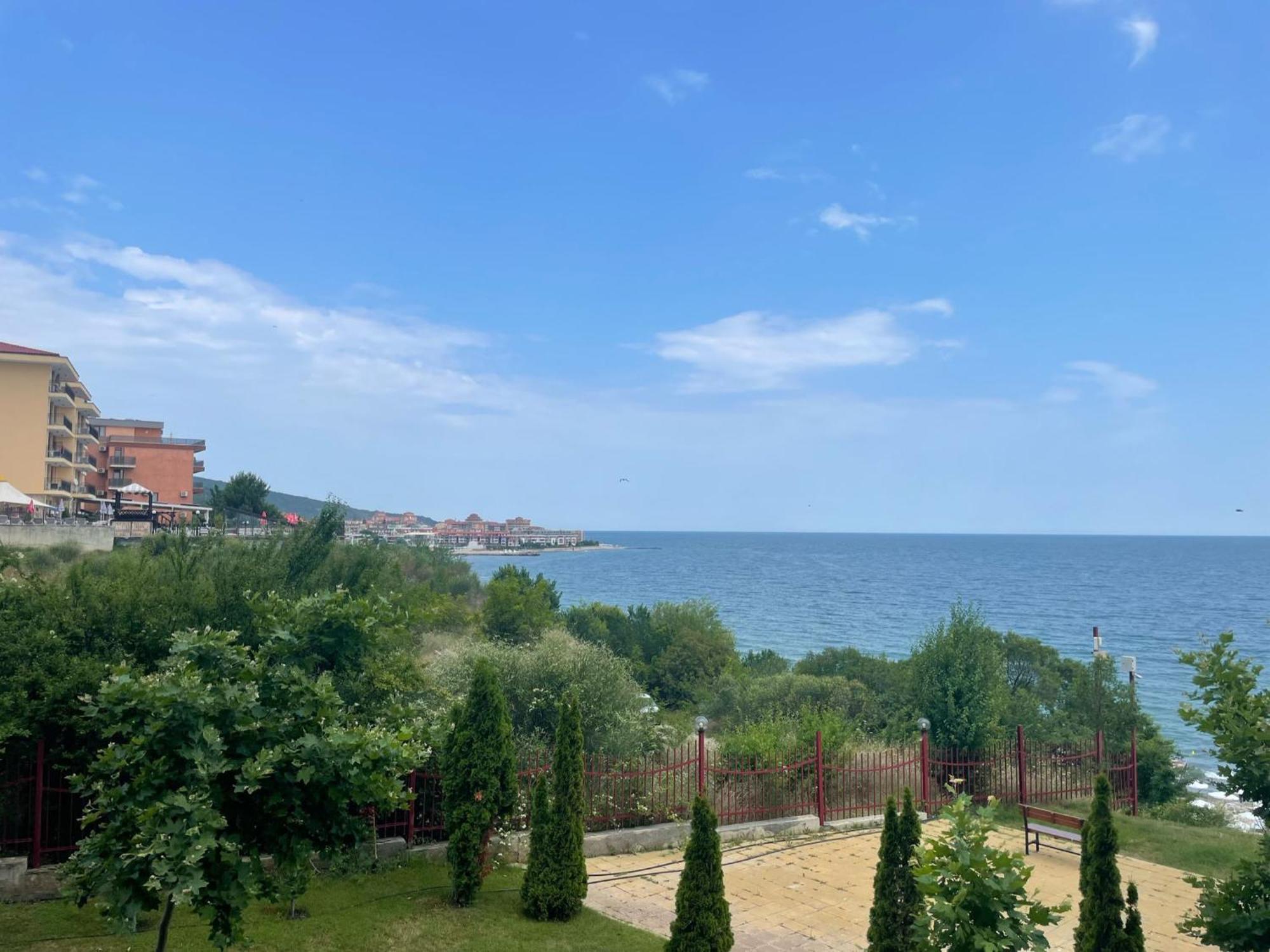 Panorama Marina Fort Beach - Premium Apartments Sea Viev 스베티 블라스 객실 사진