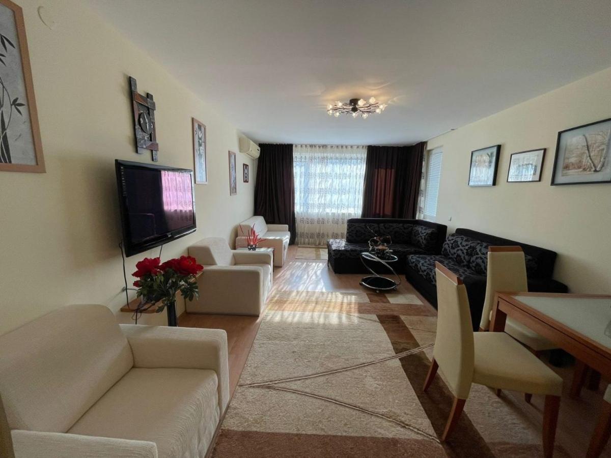 Panorama Marina Fort Beach - Premium Apartments Sea Viev 스베티 블라스 객실 사진